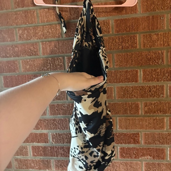 Tropical Escape One Piece Animal Remix Halter Bathing Suit Size 10 - Picture 6 of 7